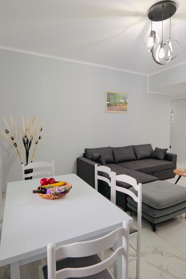 Iphigenia Luxury Flat Apartment Sarande Exterior photo