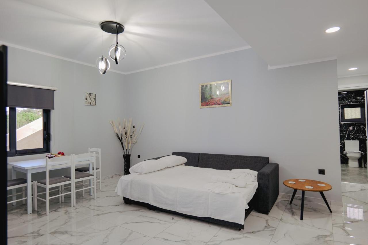 Iphigenia Luxury Flat Apartment Sarande Exterior photo